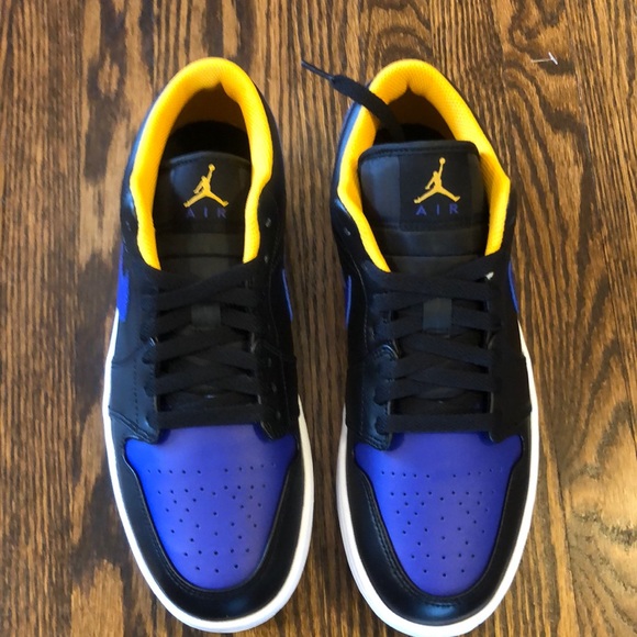 Air Jordan 1 Lows Black/Dark Concord/ Taxi size 11.5 men. In mint condition - Picture 1 of 8